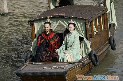 李少红回应新红楼黛玉裸死:黛玉露胳膊被网络夸大