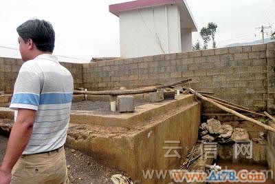 云南84名儿童疑似血铅超标村民称厂矿飘绿烟