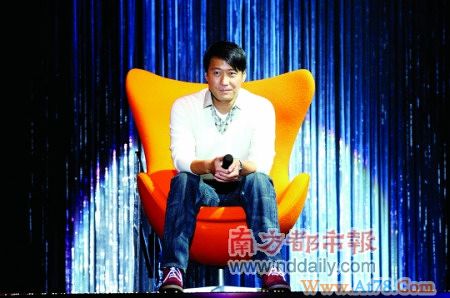 黎天王当司仪乐基儿督战 神秘乐坛新人JW现身