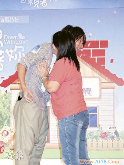 Ella因爷爷过世返台言承旭独撑大局遭粉丝胸袭