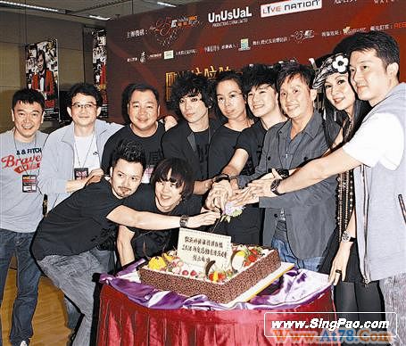 谭咏麟训导关楚耀做错事要自己面对承担(图)