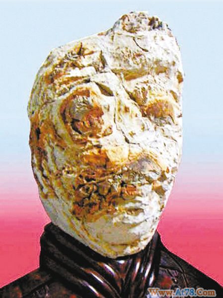 黄戈壁石《秦俑》开出10亿天价 令观者咋舌(图)