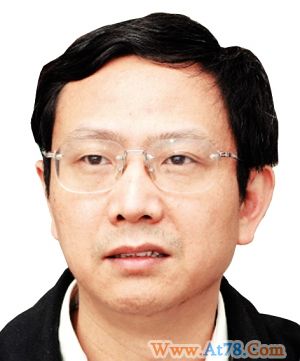 贾康：“国富民穷”太偏颇收入鸿沟须警惕