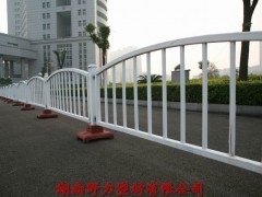 海南野力供长期供应大量锌钢围栏