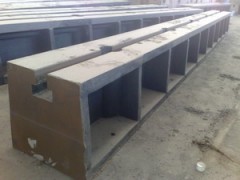 供应T型槽地轨,机床铸件,机床床身 供应T型槽地轨,机床铸件,机床床身