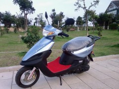 诚恳出售雅马哈福喜100C踏板车