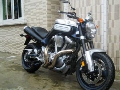 供应雅马哈MT-01摩托车