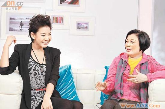 郑欣宜无悔做肥姐女儿 母亲心意毕生难忘(图)