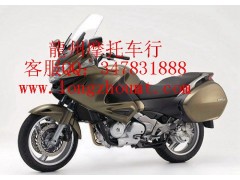 销售本田Deauville摩托车