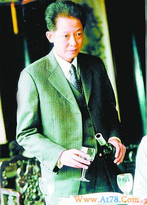 王志文自曝喜欢上网看新闻与朋友聊天 最怕生人