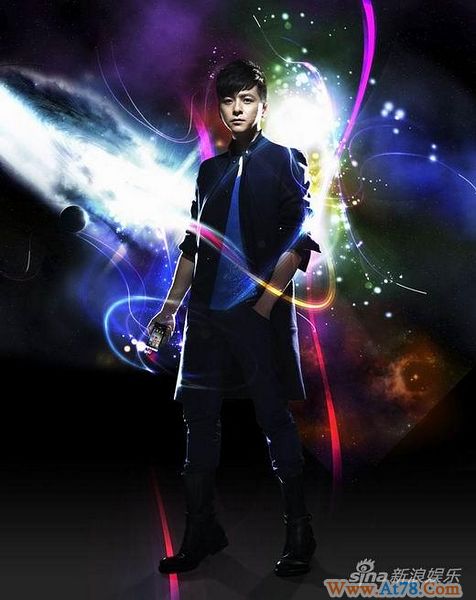 朱雨辰拍科幻时尚大片 尽显魅尚风度(组图)