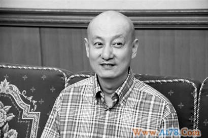 关栋天回应周立波：从未自称“清口教父”