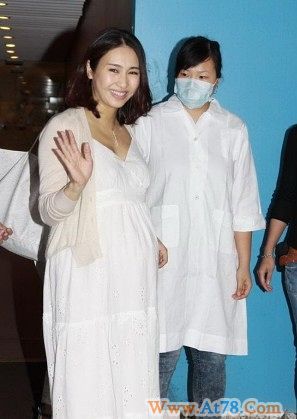 从王菲到黎姿 高龄产妇不该成为女人的归宿