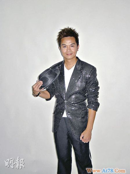 胡诺言为女努力赚钱 自己生日老父大寿都可放下