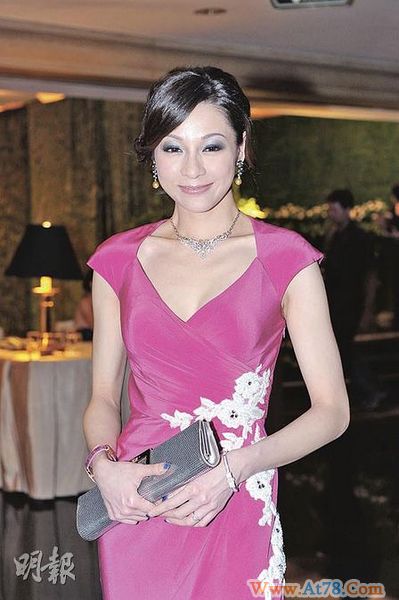 傅明宪指责造谣者陆诗韵冷对被指出席富豪饭局