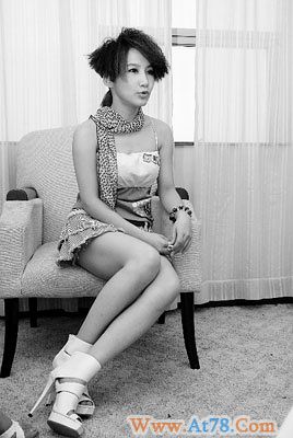 艾梦萌语出惊人：混娱乐圈就得“不要脸”