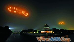 蔡国强“奥运大脚印”创意被诉剽窃(组图)