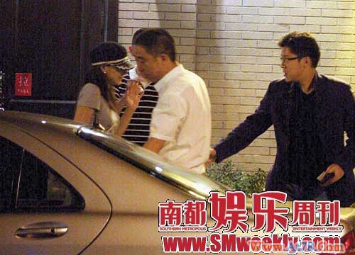 郭晶晶会霍启刚瞻前顾后享受甜蜜豪门恋(组图)