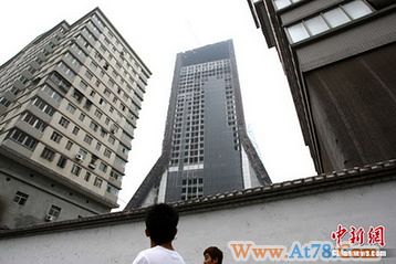 央视失火大楼10月进入实质维修阶段(组图)