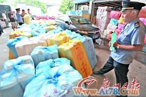 央视曝光洋垃圾制餐盒 广东查获1300万个黑餐盒