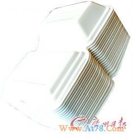 央视曝光洋垃圾制餐盒 广东查获1300万个黑餐盒