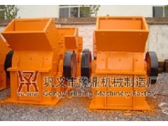 锤式破碎机是具有结构简单,破碎比大,生产效率高的破碎机
