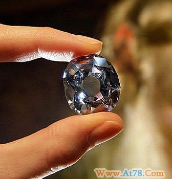 钻石升值稳定 2万左右钻石最受宠 变现难度很大