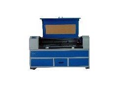 深圳有机玻璃激光雕刻切割机 深圳有机玻璃激光雕刻切割机