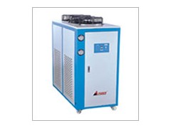 供应水冷式低温冷冻机