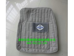 深圳汽车脚垫直销商，供应汽车脚垫生产厂家