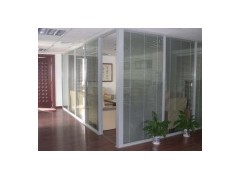 铝镁合金双层玻璃加百叶隔断