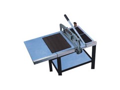 皮革布料裁切机，布料裁边机