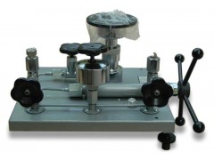 YS-6活塞式压力计