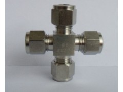 卡套四通接头 卡套式四通管接头 卡套四通接头 卡套式四通管接头