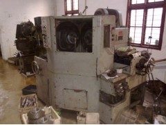 半自动研齿机 YB2550