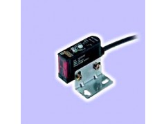 (销售日产)欧姆龙光电开关E3S-BD61 2M (销售日产)欧姆龙光电开关E3S-BD61 2M