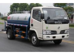 厂家直销东风小金霸5吨洒水车  欧3 热销车型 厂家直销东风小金霸5吨洒水车  欧3 热销车型