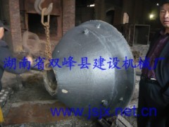 圆锥破碎机配件系列有：轧臼壁、破碎壁，圆锥头