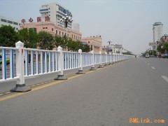 景县【双边护栏网】顺兴【公路护栏网】