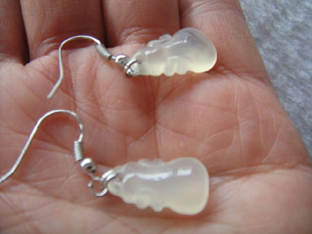 琼玉翡翠坊滇玉婚饰奢侈礼品让你拥有别样甜蜜婚礼