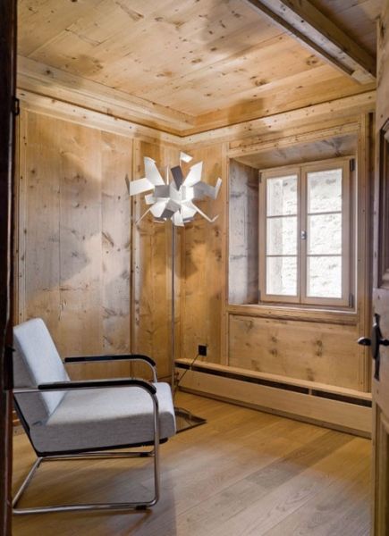 15世纪山区村落中的现代住宅