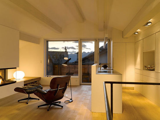 15世纪山区村落中的现代住宅