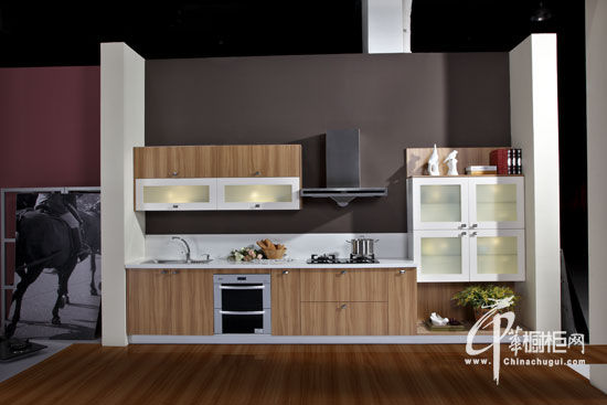 欧琳橱柜热季打造厨房装修“柔和”方案