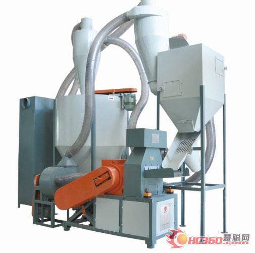 导购：荣辉鞋机全新开放式生产效率更高