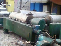 二手LW卧式螺旋沉降离心机、刮刀、碟片式、管式离心分离机设备