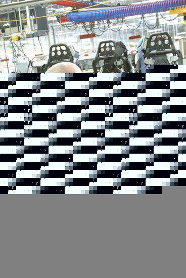 探究：宾利汽车皮革工艺结合手工巧妙玲珑