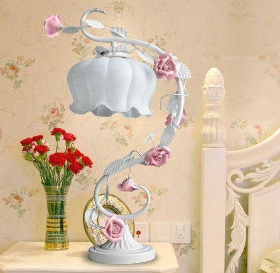 年轻新姿态 甜蜜玫瑰台灯