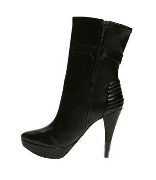 鞋履品牌Kenneth Cole召开第三季度电话会议