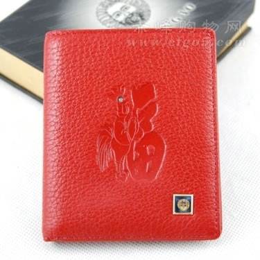 真皮钱包的鉴别 教你轻松远离假货