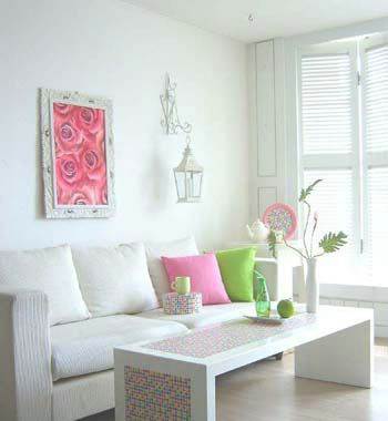 沙发背景墙添秋季家居风采 为客厅画龙点睛